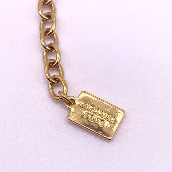 Miranda Fryer Choker Necklace – 18k Gold Plated Cuban Links, Classic Shine - Picture 5 of 5